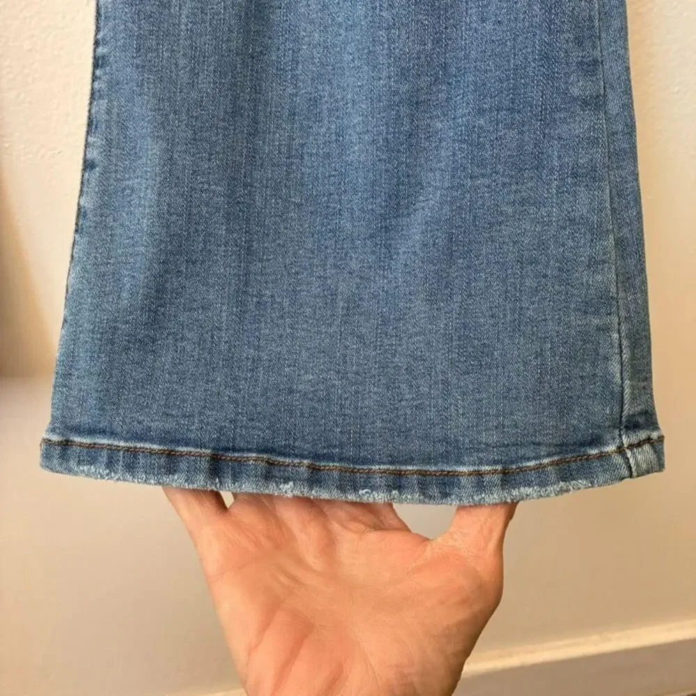 Simple Society Sneak Flare Jeans Women Size 9 Blue Distressed Knee High Rise Y2K - Picture 8 of 8